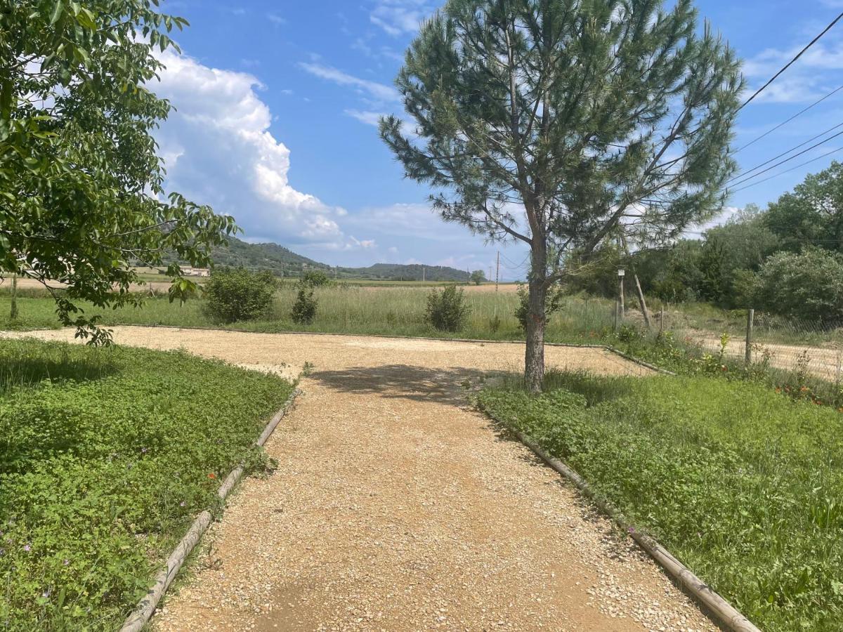 Sous Les Etoiles En Provence, Gite Les Grands Chenes Lurs Экстерьер фото